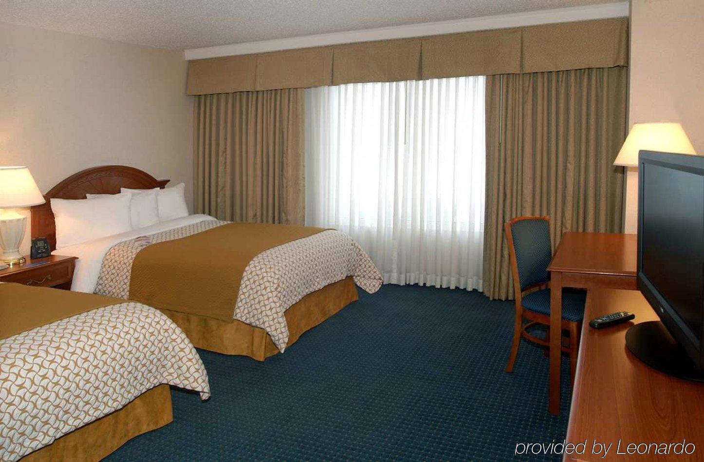 Embassy Suites By Hilton Cleveland Rockside Independence Habitación foto